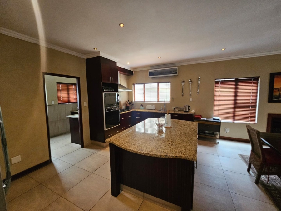 4 Bedroom Property for Sale in Club Milos Estate Free State